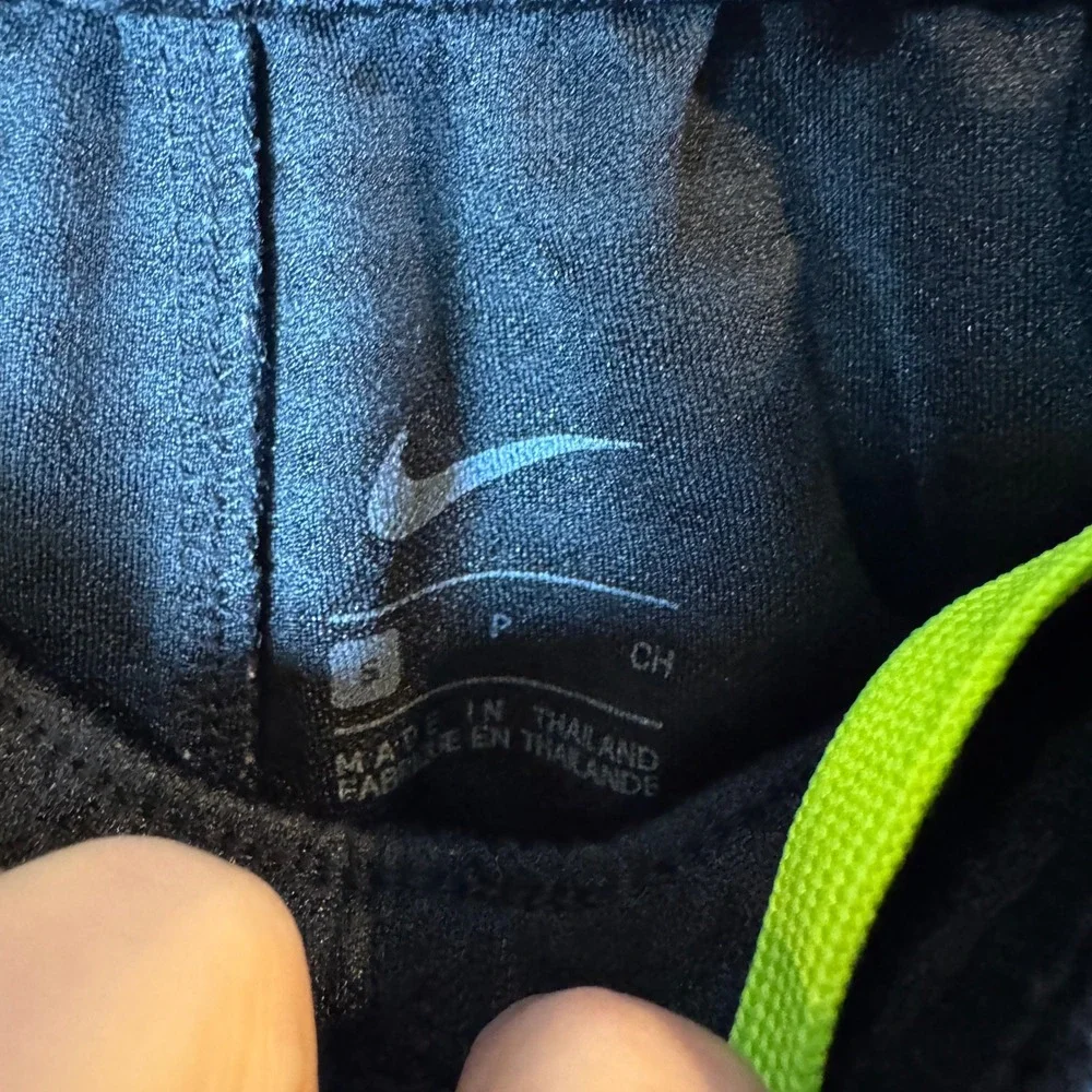 Nike‎ Shorts Black White Basketball Athletic Mesh Pockets Boys S Gym